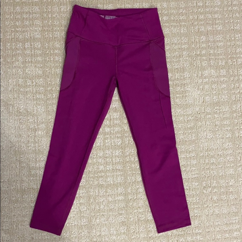 Workout capris